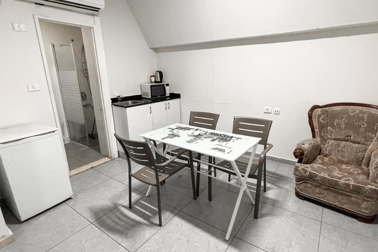Hotel Maman